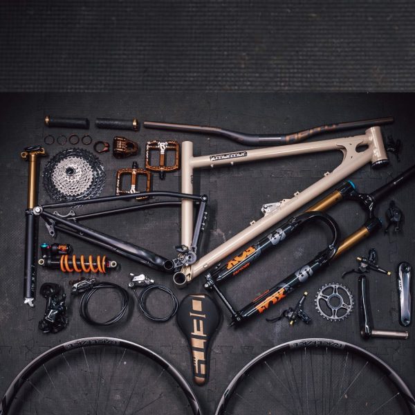 an unassembled V3 starling murmur build
