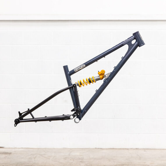 Starling Cycles Mega Twist Studio Image-02-4