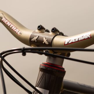 Clutch Handmade Steel Stem